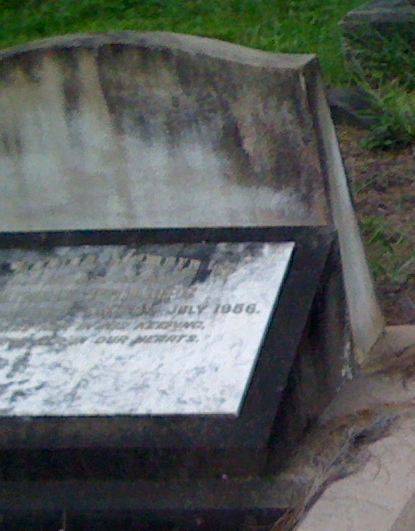 Ghost in Photo on Australia Grave Stone?